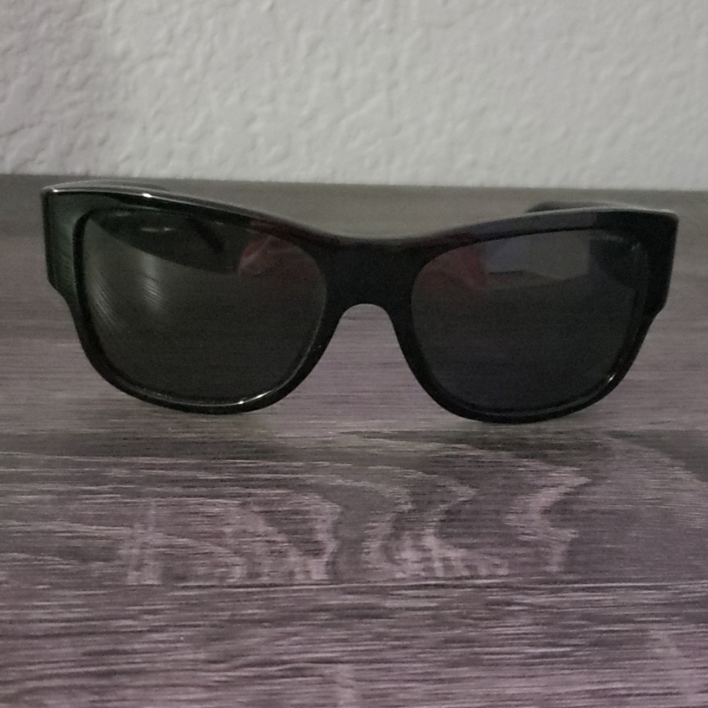 Sun glasses